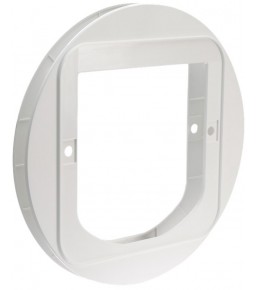 Mounting adaptor for SureFlap cat doors