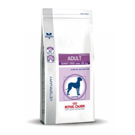 Royal Canin Giant Adult (over 45 kg) dog food - Kibbles